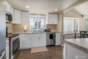 Entry view to kitchen