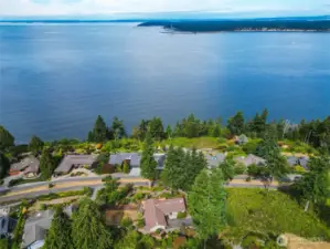 Located in the desirable Kala Point community!