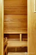 Private Men's and Woman's Sauna's wiith showers.
