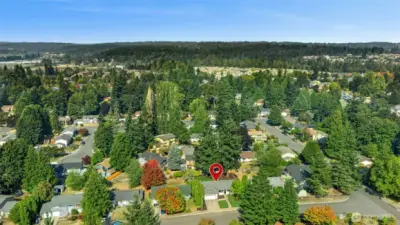 Norman Rockwell Elementary is 5 min walk to the right