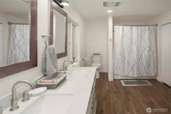 Newly Remodeled Guest Bath