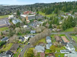 More neighborhood view