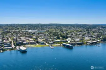 Near major tech hubs, this top-floor waterfront home offers added privacy and a lifestyle that feels like a vacation every day.