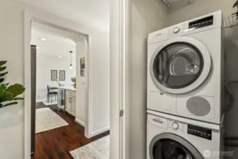 In unit washer dryer combo.