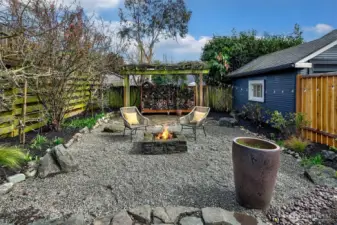 Private backyard with fire pit - wood pile included!