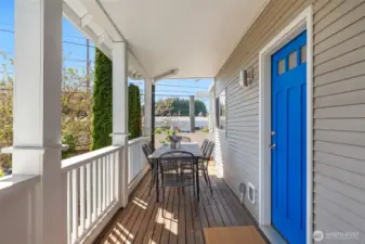 Blue door on right is to the kitchen - seamless alfresco living!