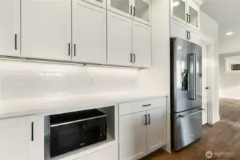 Interior Photos are for sample purposes only and not the actual house.