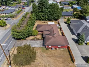 Show how large the yard is and 50 year roof