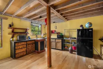Outbuilding kitchen