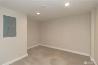 Lower level extra room-no windows-great for office