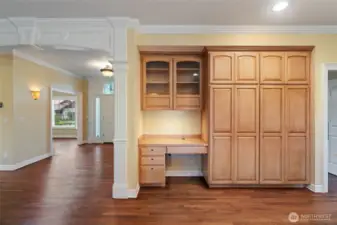 built in desk, lots of storage in kitchen