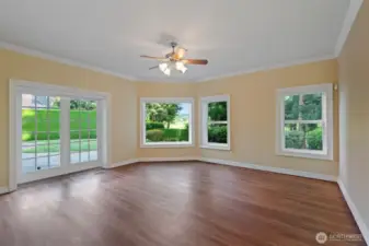 Primary Bedroom, slider