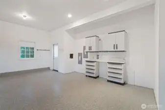 work area in garage