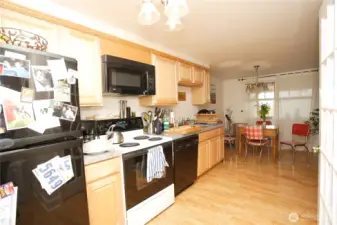 Full kitchen in the lower unit.