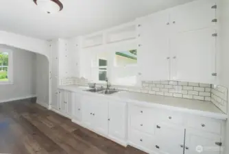 White cabinets with tile