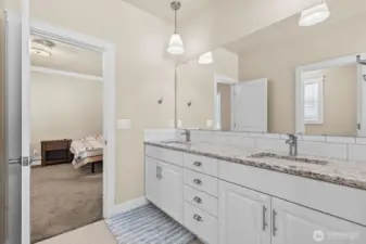 Primary Ensuite bathroom