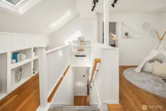 Upper floor