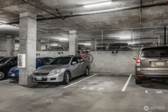 Large 1st parking space #127 on level B off the elevator.