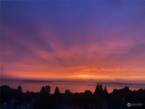 Wonderful sunset photo provided by next door neighbor!
