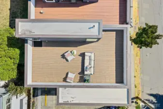 Direct overhead view highlights just how much room you’ll have to lounge, entertain, or create an outdoor living space that fits your lifestyle.