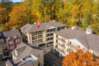 Top floor, end unit!