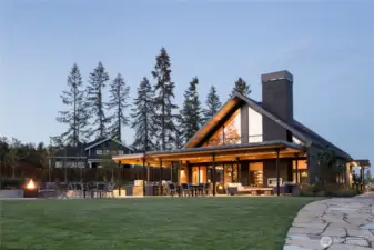 Ovation at Oak Tree Community