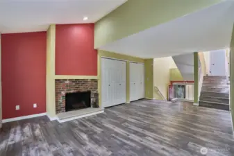 Great view of the open vaulted ceiling of living room.