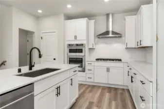 Photo of same plan, another home