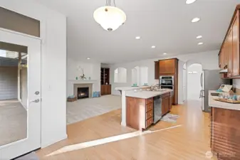 Breakfast Nook with access to rear patio