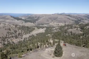 Looking North East you can see Lake Roosevelt in the back ground