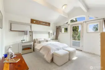 Primary suite
