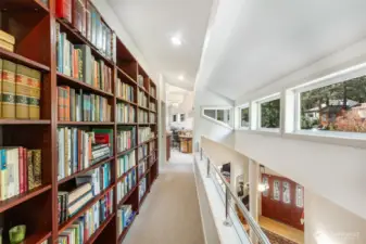22' library wall
