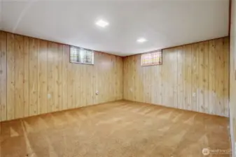 Room lower level is large and ready for your creative ideas.