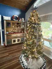 Give yourdelf the gift of home this holiday season