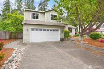 Welcome Home to 4209 Arbor Court!
