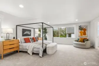 Photo from previous model of the 2884 plan. Actual finishes will vary.