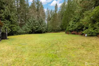 Uber private back yard is the perfect spot to enjoy the outdoors.