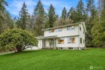 Freshly painted exterior and new roof.
