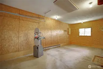 Third bay was used for a shop and is an incredible asset.