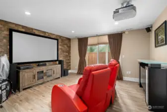 Downstairs Family Room! Spacious and comes with gorgeous custom leather Theatre Seats with Projector!