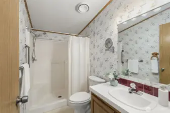 Main hallway bathroom