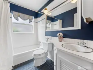 Downstairs full bath.