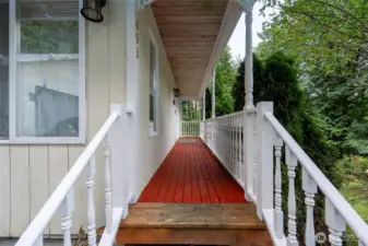 Covered entryway.