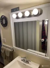 Bath LED lights/mirror