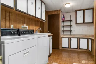Laundry Room w/ sink