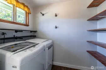 Laundry/Pantry