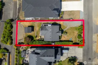 ESTIMATED LOT LINES