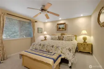 Another large guest bedroom w/ceiling fan.