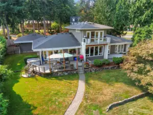 Architecturally pleasing lines, glorious decks, privacy, a lovely waterfront home!