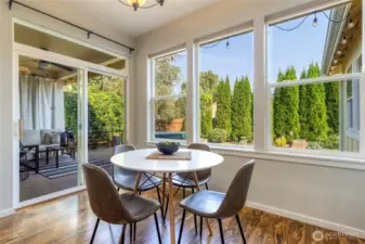 Dining Room/Back Patio